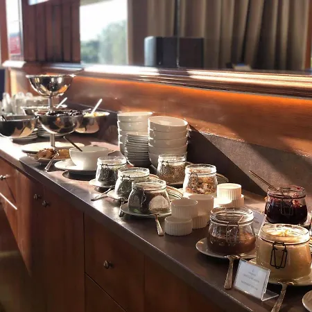 Hotel International 4*