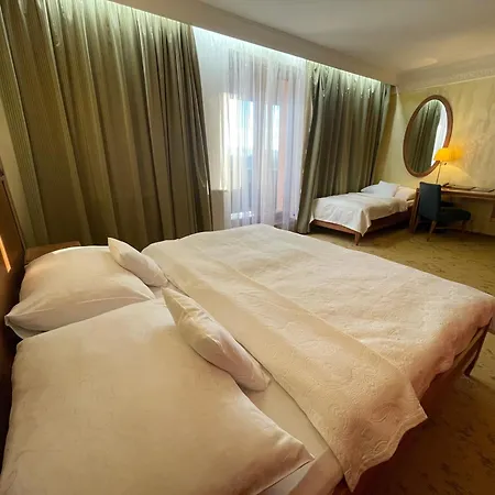 International Hotel