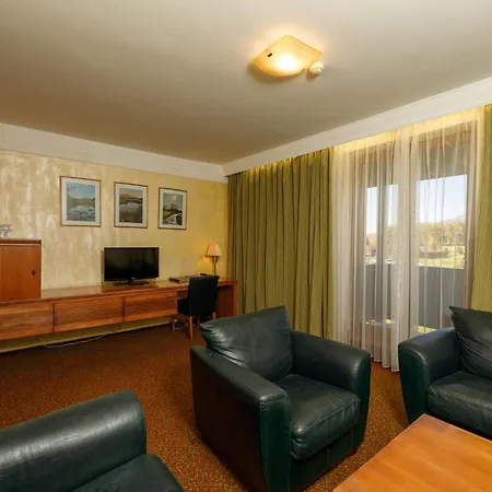 International Hotel