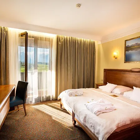 International Hotel